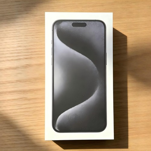 Nuovo apple iphone pro - nuovo, 15